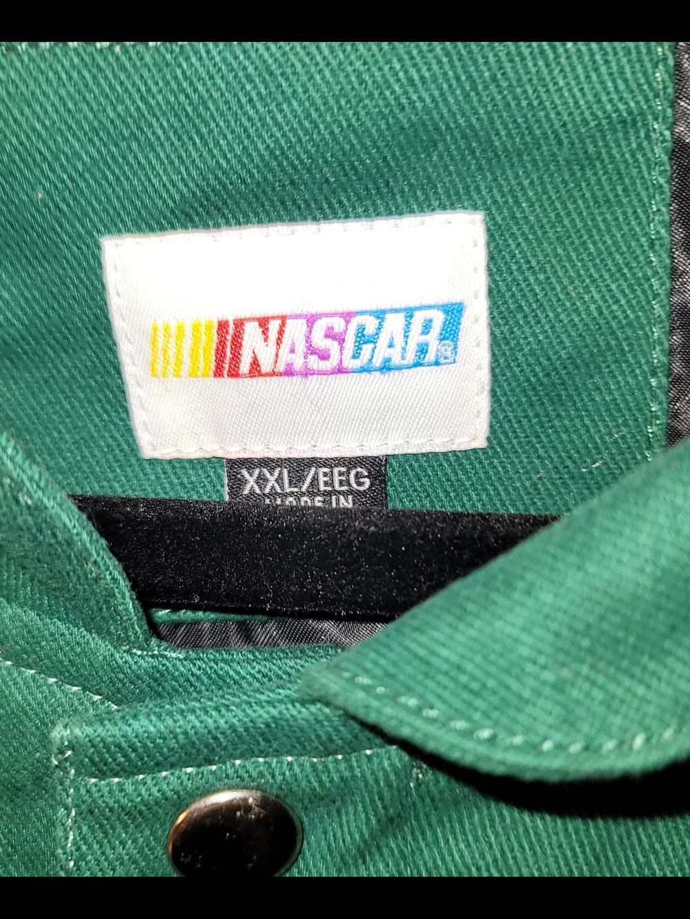 Nascar official racing